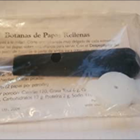 Pampered Chef Cook's Corer Retired - Picture 2 of 2